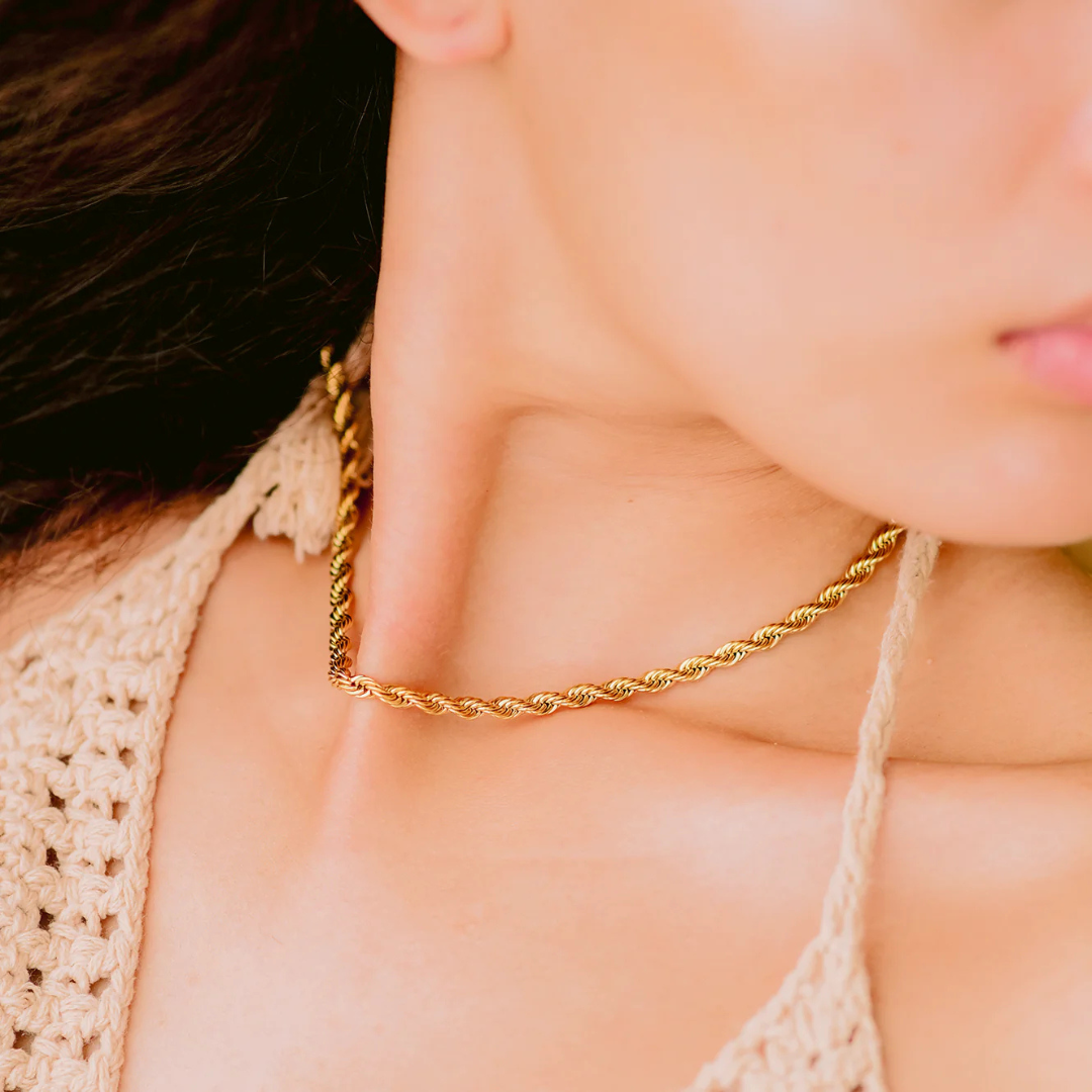 Vesna Rope Necklace