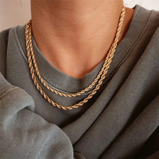 Vesna Rope Necklace