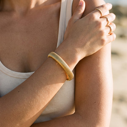 Solveig Bangle Bracelet