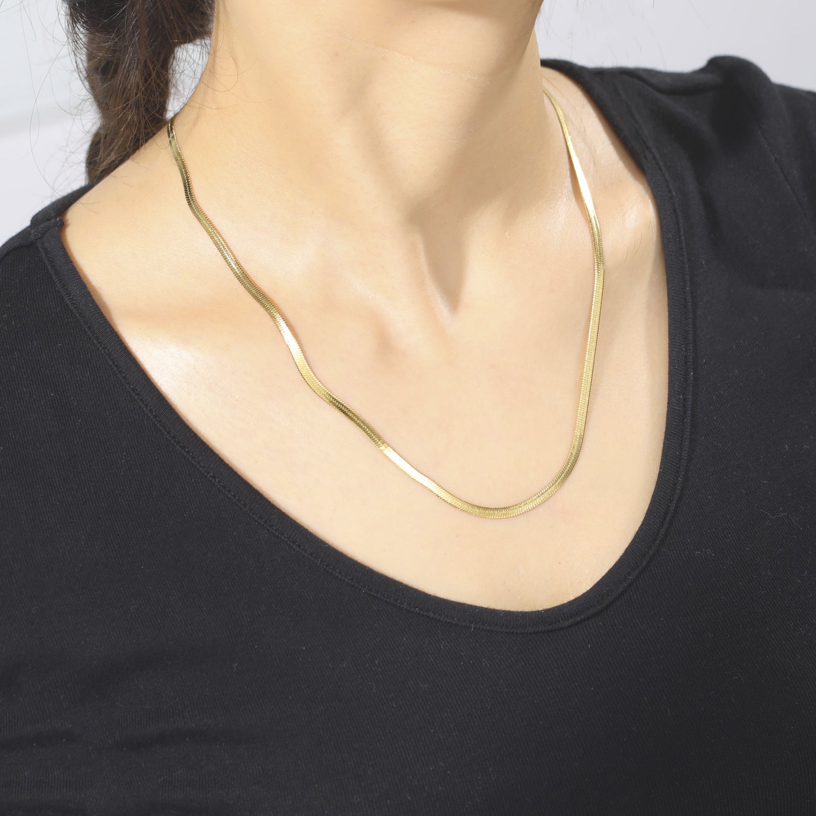 Maren Herringbone Necklace