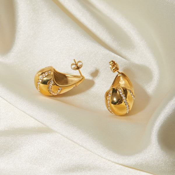 Quilla Teardrop Earrings