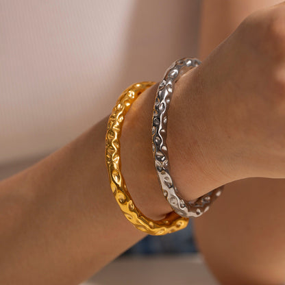 Liv Bangle