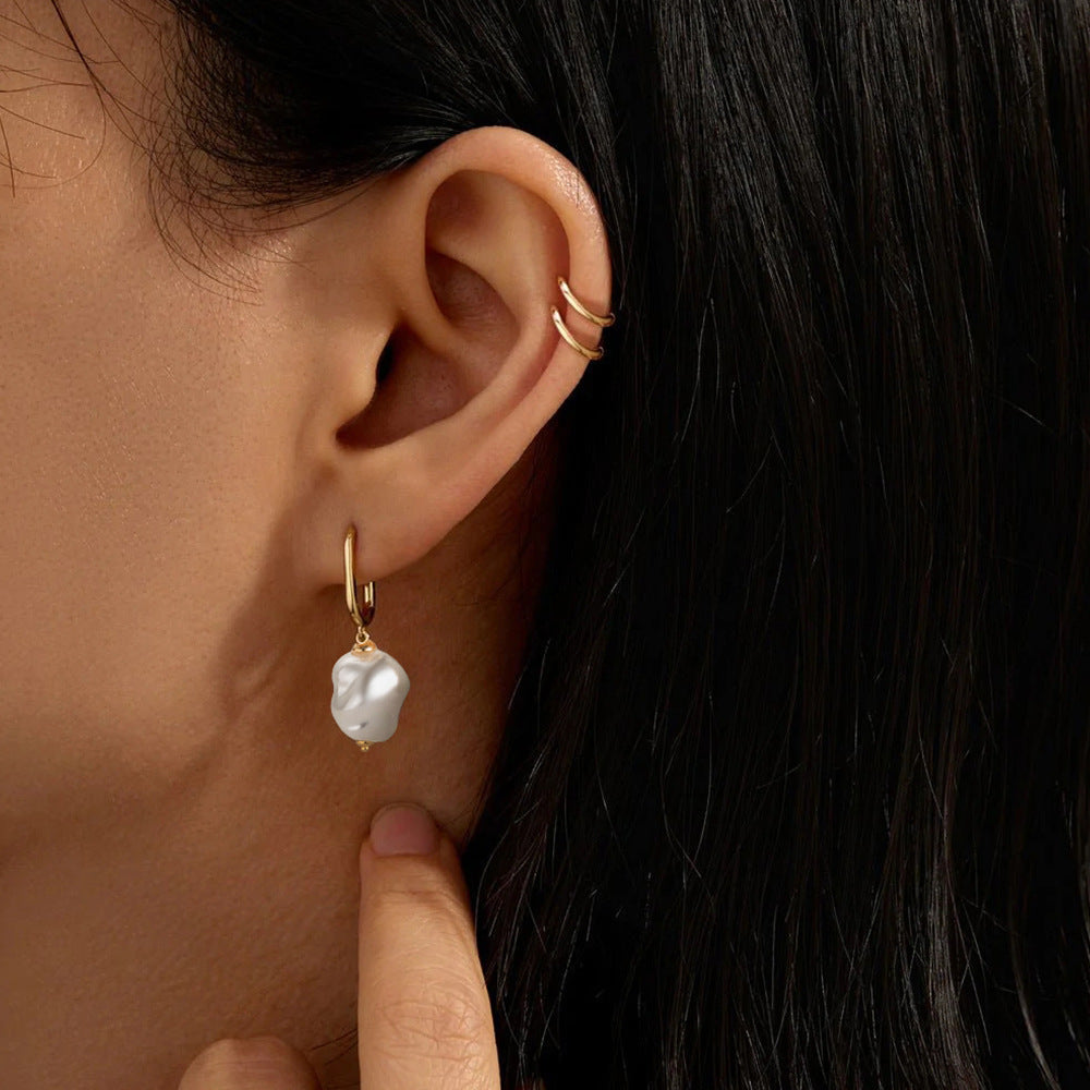 Maeve Pearl Earrings