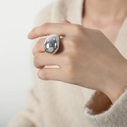 Nives Ring