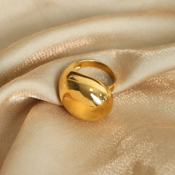 Nives Ring