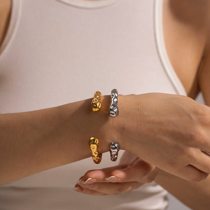 Liv Bangle