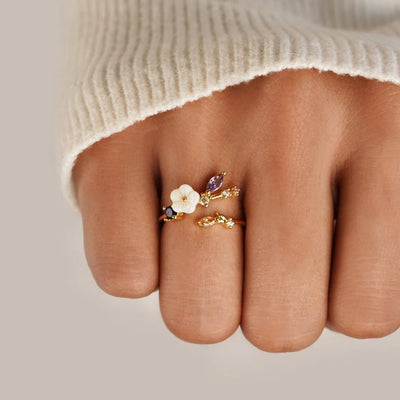 Nadia Ring