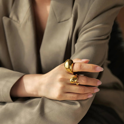 Nives Ring
