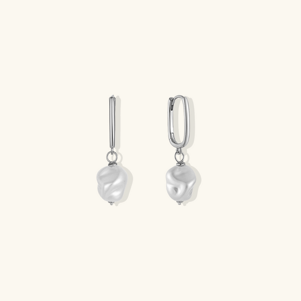 Maeve Pearl Earrings
