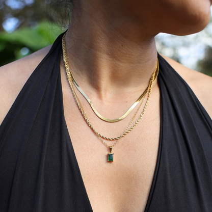 Aveline Necklace