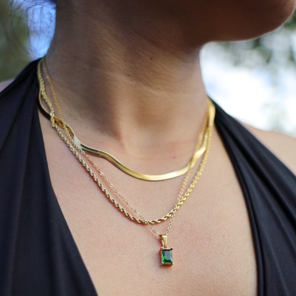Aveline Necklace