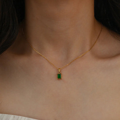 Aveline Necklace