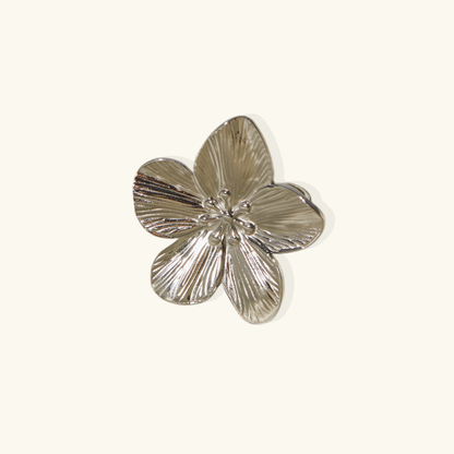 Sabine Petal Ring