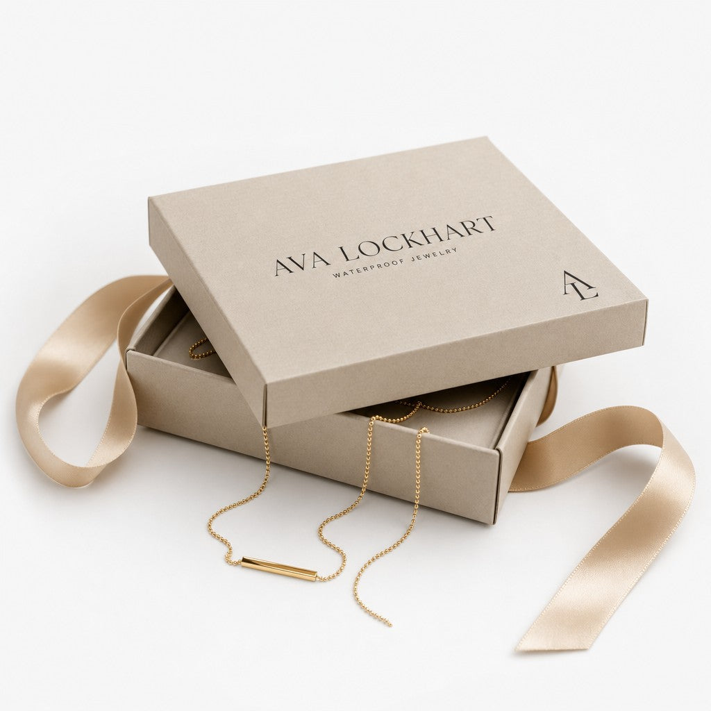 Free mystery necklace - Ava Lockhart gift box