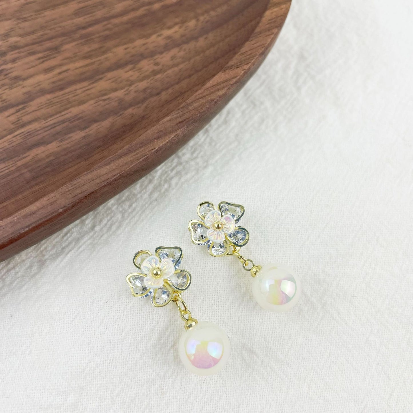 Pearl Bloom Earrings