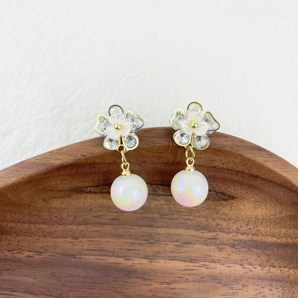Pearl Bloom Earrings